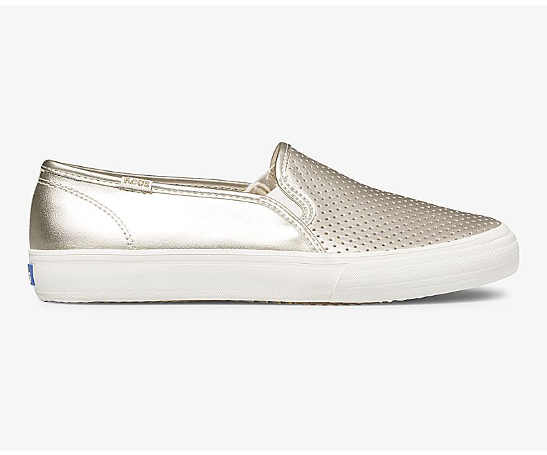 Keds Women's Double Decker Metallic Pu Golden Slip On Shoes - ZN9571823